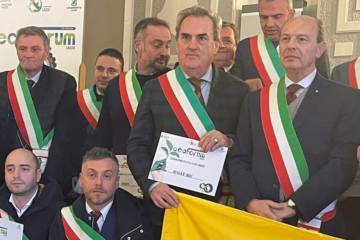ROCCADARCE – Il Comune di Rocca d’Arce premiato da Legambiente quale “Comune Riciclone 2023”