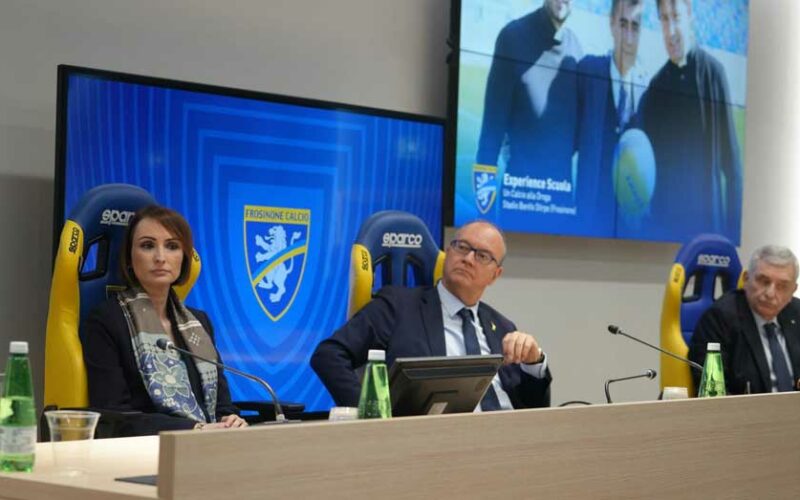 EVENTI/SPORT – Il Ministro dell’Istruzione e del Merito Valditara in visita al “Benito Stirpe”: «Frosinone, progetto virtuoso»