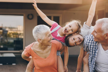 COSTUME & SOCIETA’ – Oggi è la Festa dei Nonni, ecco perché si festeggia il 2 ottobre