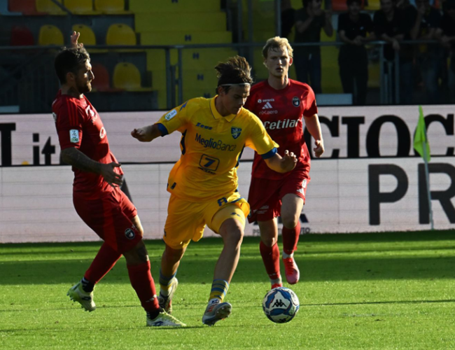 SPORT/CALCIO – Serie B: Frosinone – Pisa 0-0. Il tabellino