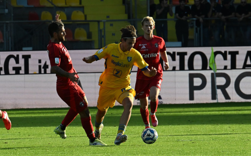 SPORT/CALCIO – Serie B: Frosinone – Pisa 0-0. Il tabellino