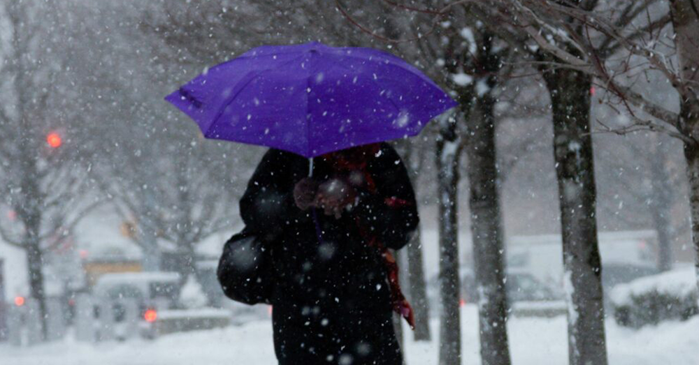 METEO – Allarme maltempo, in arrivo la tempesta di Natale. Allerta gialla in dieci regioni