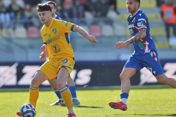 SPORT/CALCIO – Serie B: Frosinone – Reggiana 1-1, il tabellino e le parole post gara del mister Greco